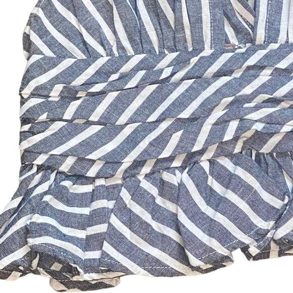 Free People Your Song Gray & White Striped Sleeveless Peplum Top Size 2 - Picture 6 of 7